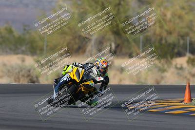 media/Nov-06-2022-SoCal Trackdays (Sun) [[208d2ccc26]]/Turn 6 (145pm)/